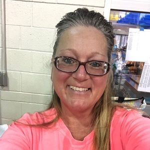 Meet your Posher, Debra